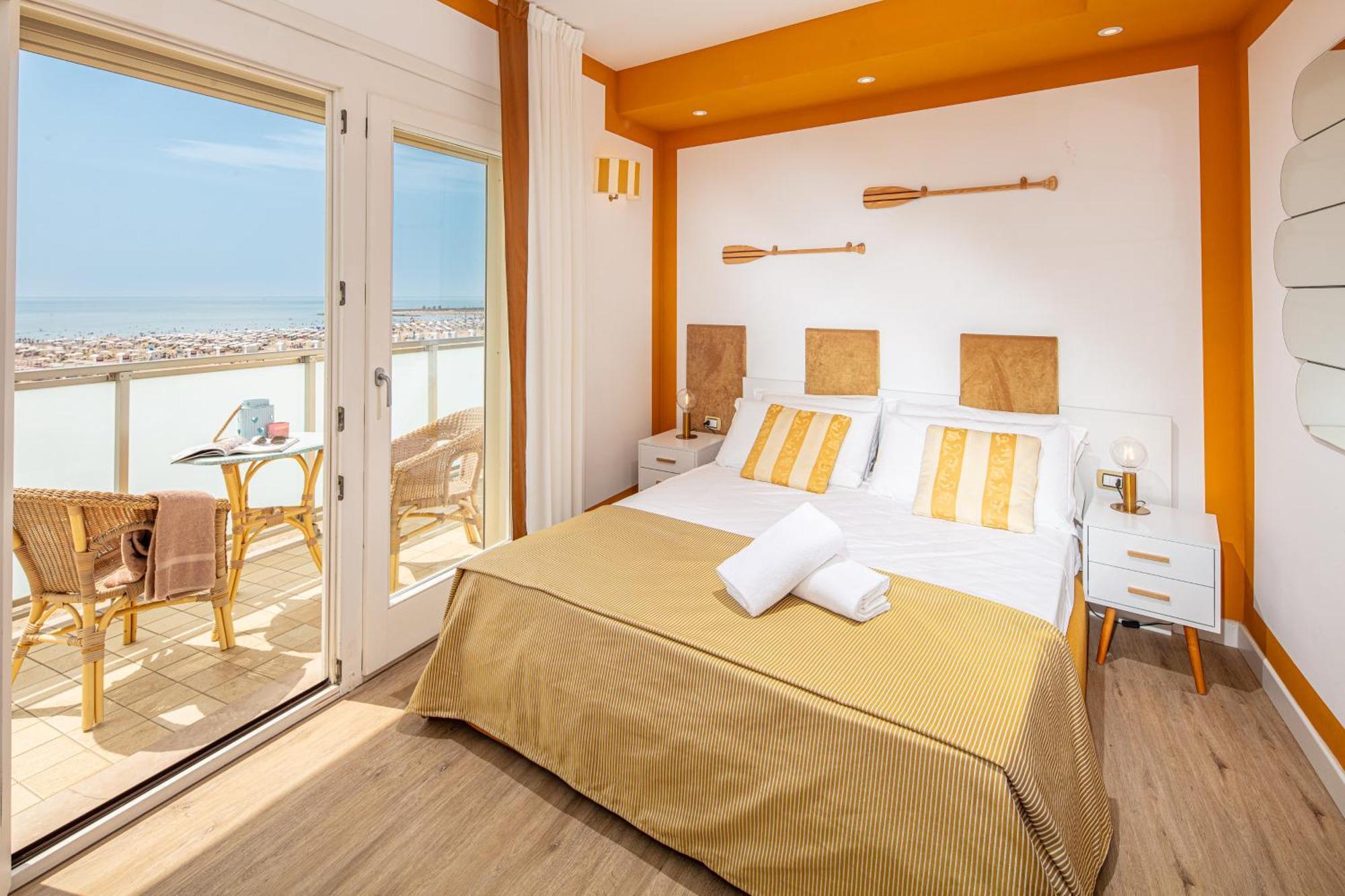 Hotel Karinzia Каорле Экстерьер фото